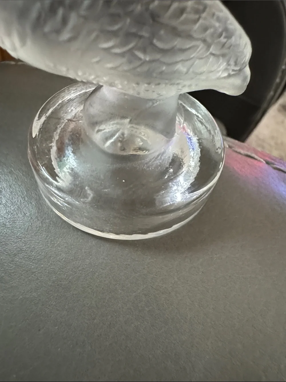 France style Crystal Quail Frosted and Clear Base Paperweight 2.5”tall